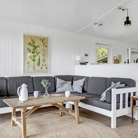 Holiday Home Lyngh Holiday home *